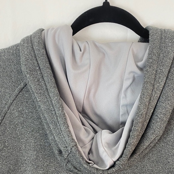 Adidas Dark Gray Hoodie Sweatshirt with Red Canada Design - Picture 12 of 12